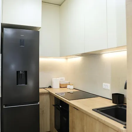 Skyhill 2 04